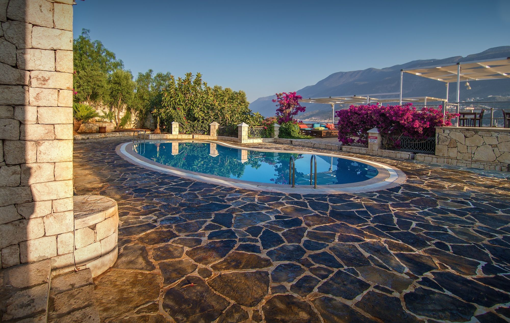 Korsanada Hotel Kaş Ngoại thất bức ảnh